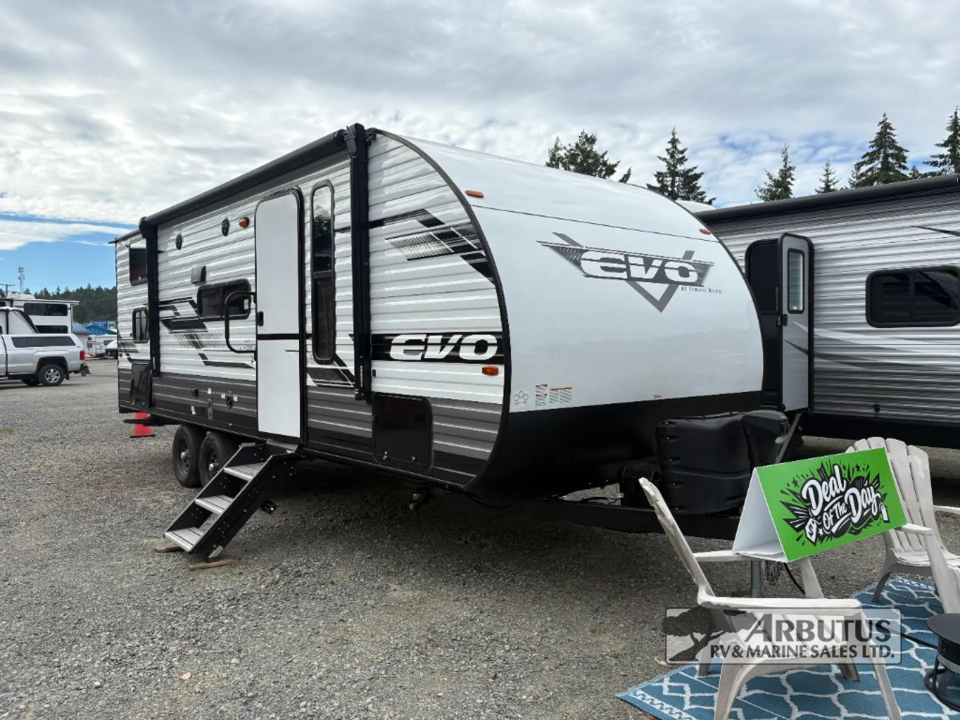 2023 Forest River EVO T2260 - Photo 3