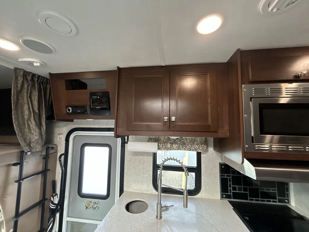 2018 Forest River Forester 2421MS, Photos photo 13