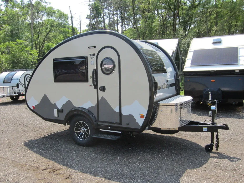 2025 nuCamp TAB 320 Black Canyon Black - Main photo