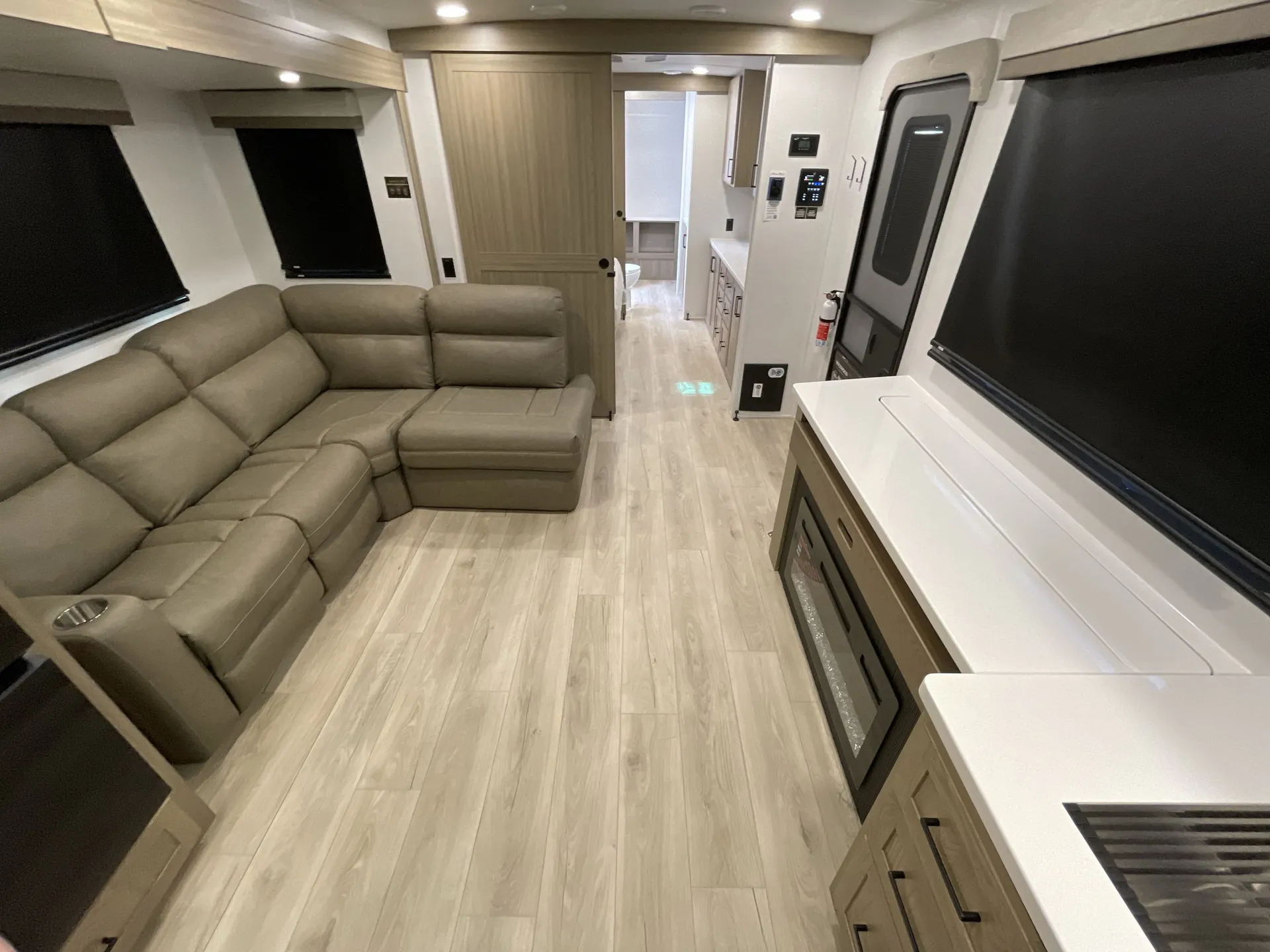 2027 Forest River Rockwood Ultra Lite 2711RK — living area main
