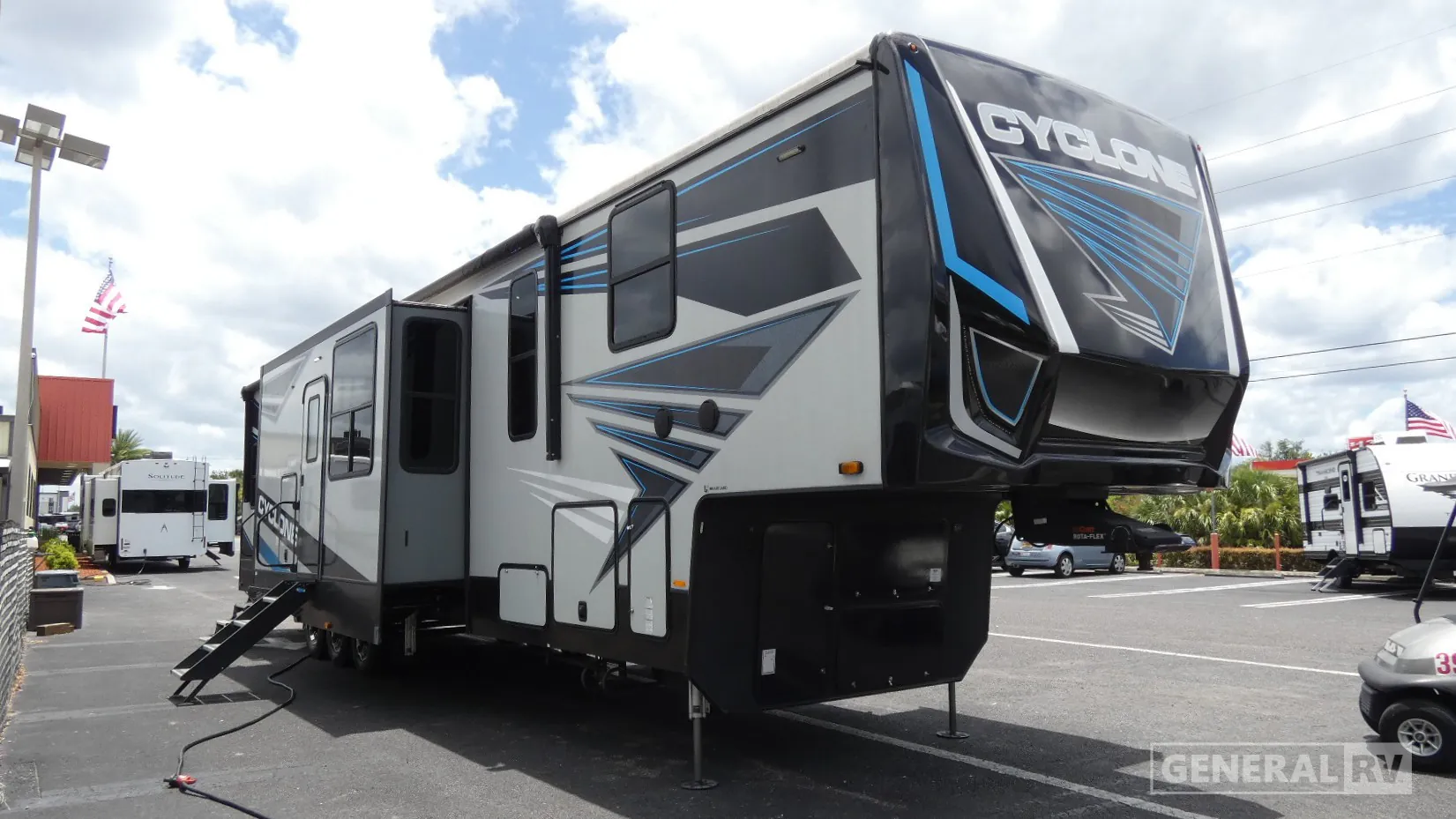 2023 Heartland Cyclone 4006