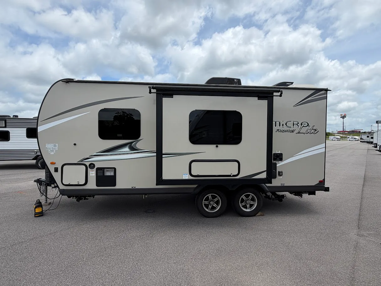 2021 Forest River Flagstaff Micro Lite 21FBRS - Photo 4