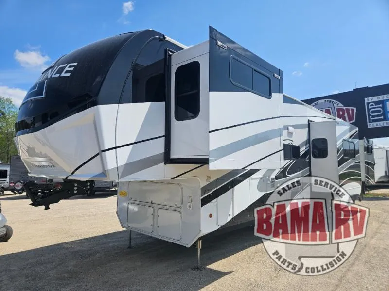 2026 Alliance RV Paradigm 395DS - Photo 3