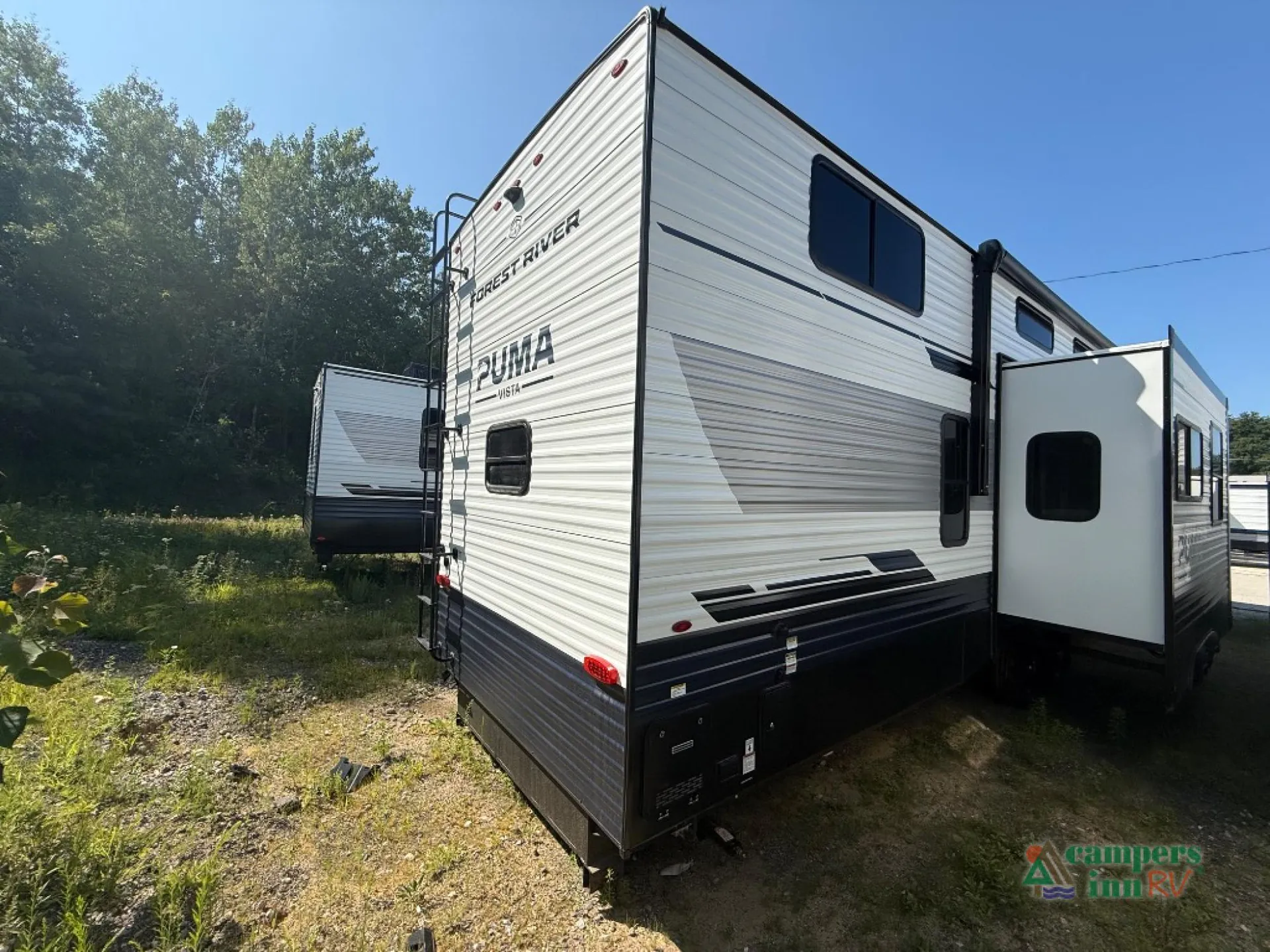 2027 Forest River Puma Vista 421LFT — Photo 7