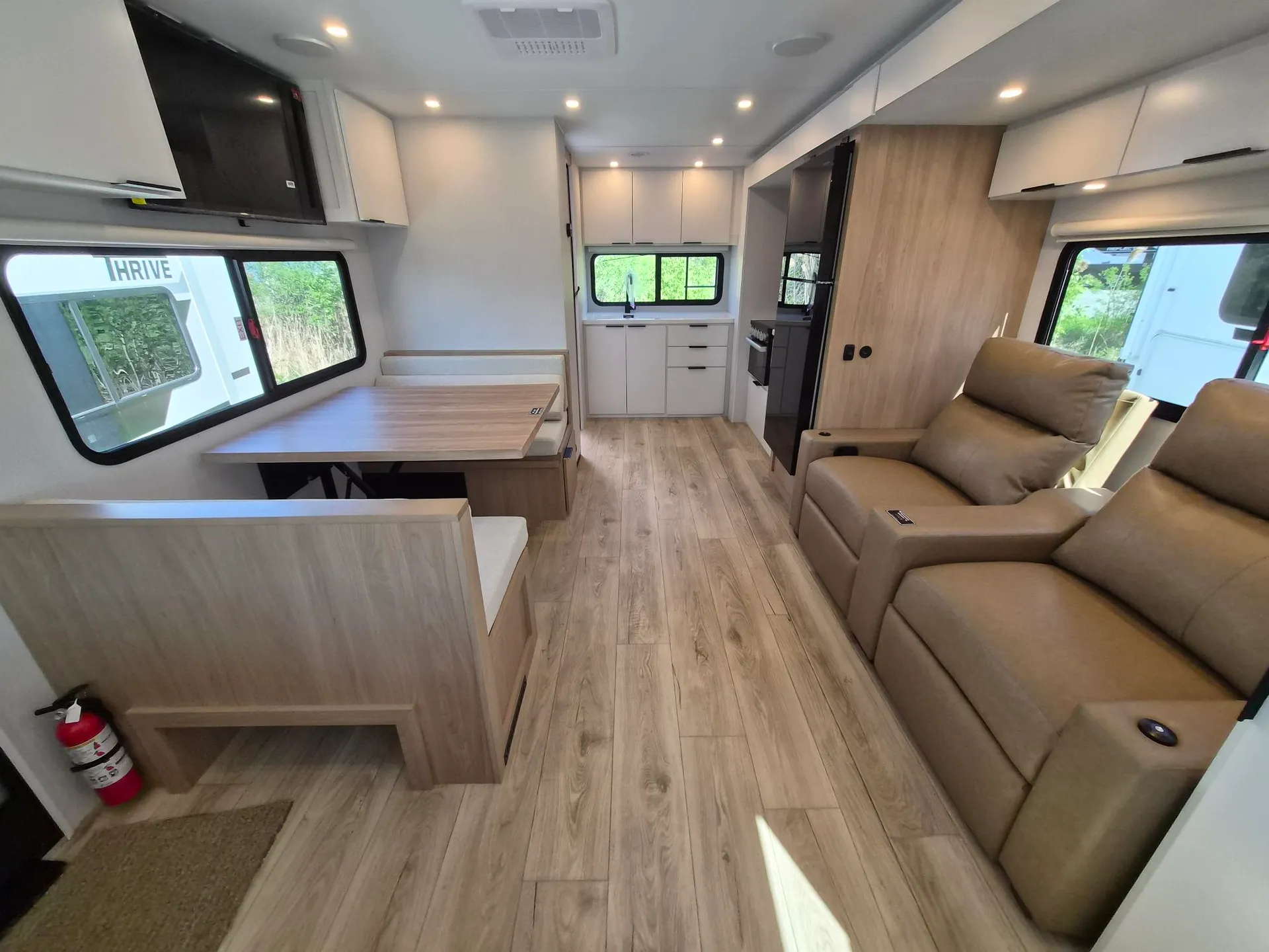 2026 Winnebago Thrive 22MLS - Photo 3