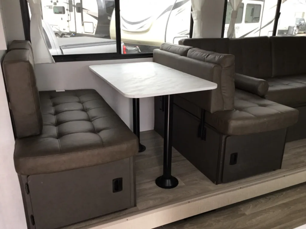 2026 Forest River RV Wildwood X-Lite 26ICE — Photo 6