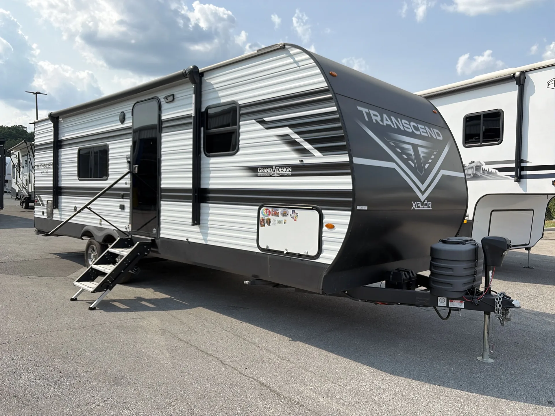 2025 Grand Design Transcend Xplor 24BHX - Photo 2