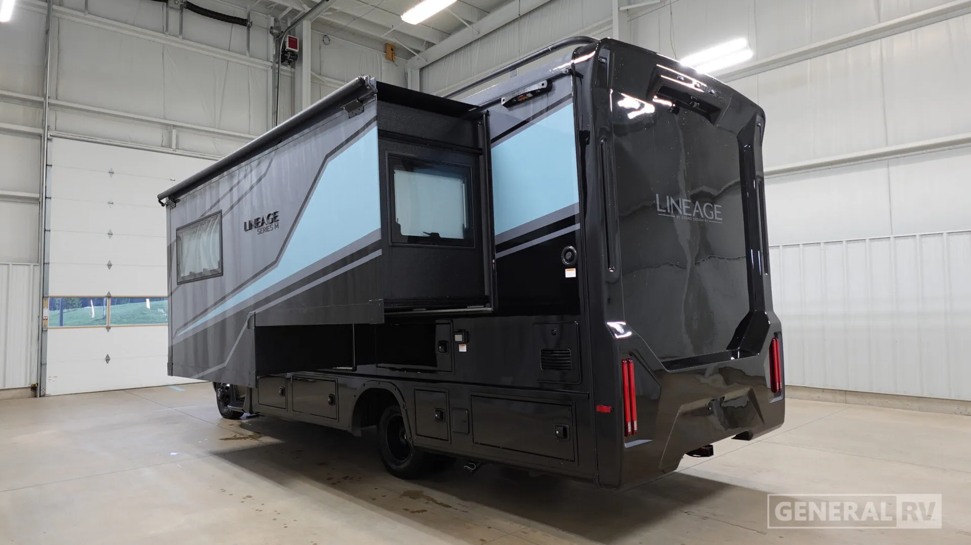2026 Grand Design Lineage Series M 25FW - Photo 4