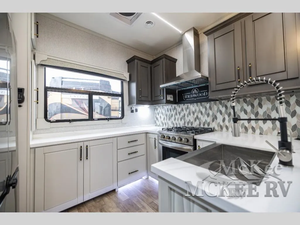 2025 Redwood RV Redwood 4001LK - Photo 3