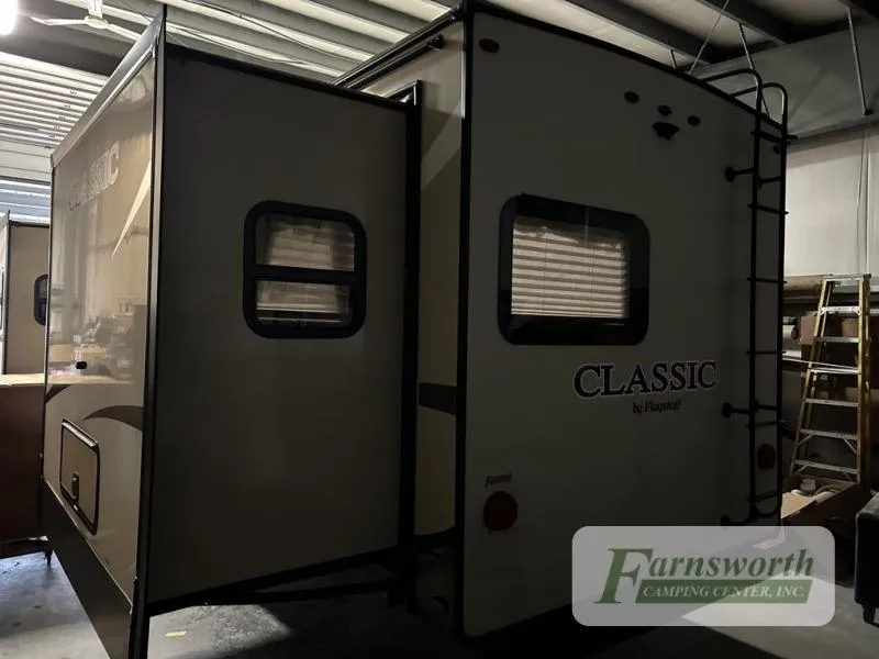 2020 Forest River RV Flagstaff Classic Super Lite 831CLBSS - Photo 4