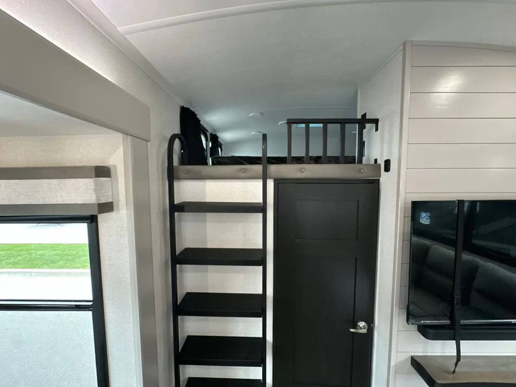 2026 Jayco North Point 395DSDB, Photos photo 24