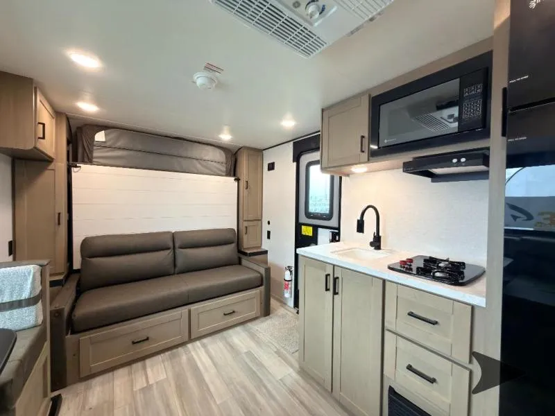 2026 Wayfinder RV Go Play 18MBS-G - Photo 3