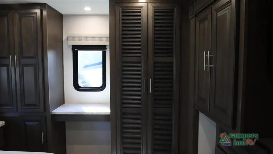 2026 Forest River Georgetown 5 Series GT5 34M5 - Photo 3