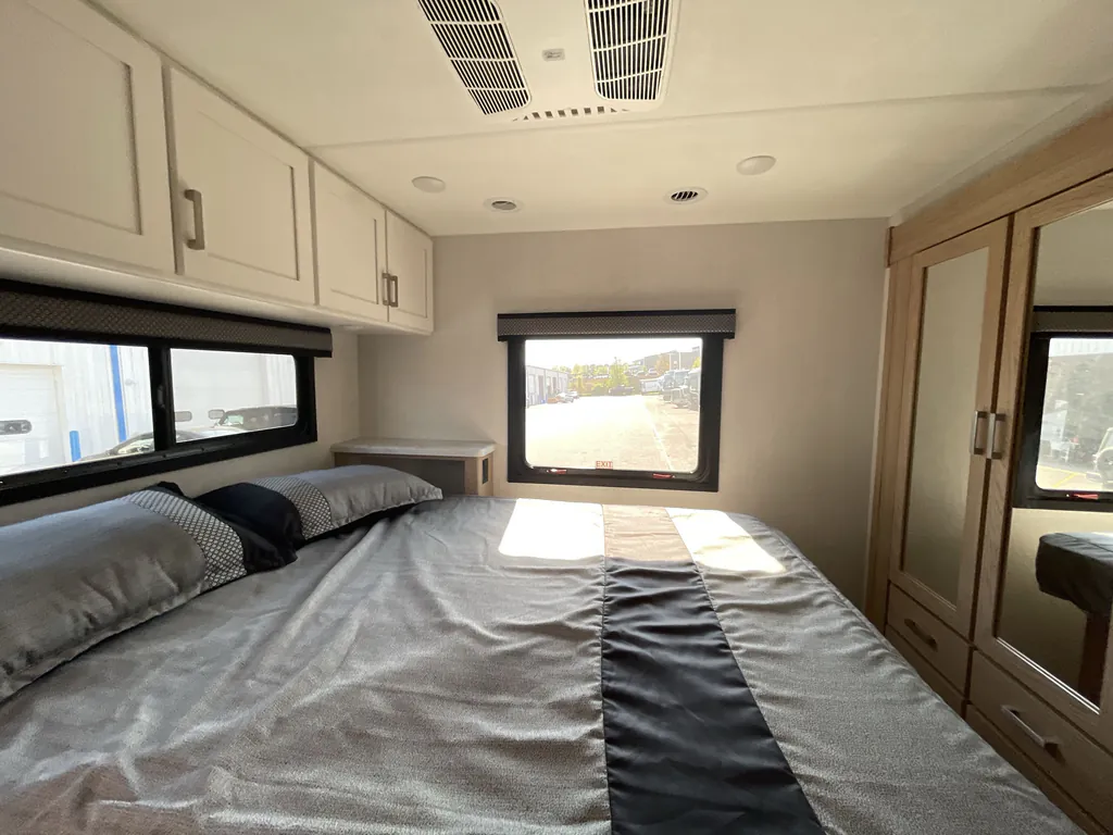 2026 Thor Motor Coach Freedom Elite 31FE, Photos photo 15