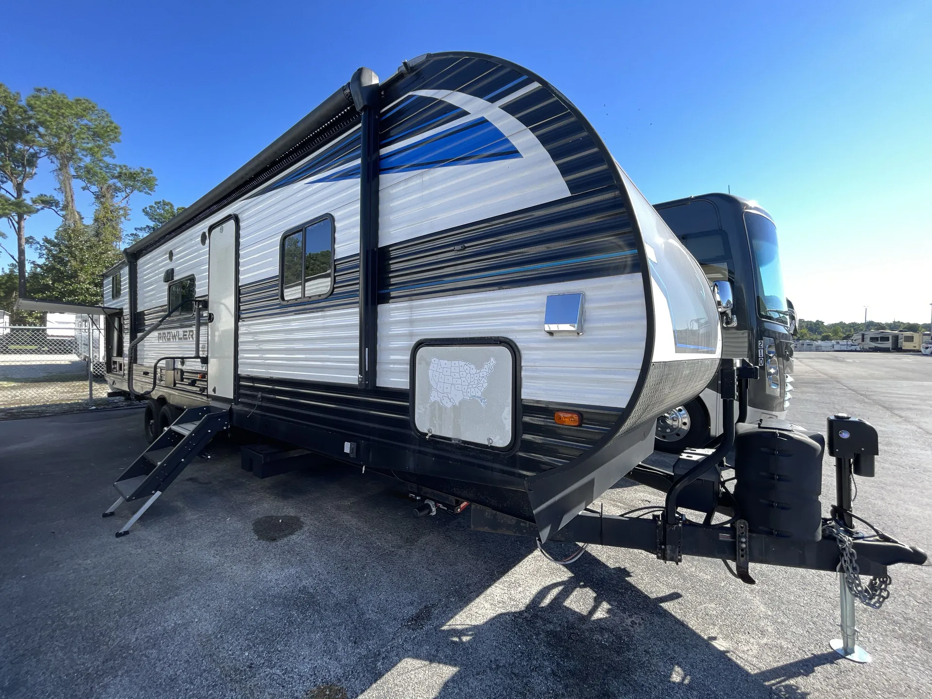 2023 Heartland Prowler 335BH - Photo 2