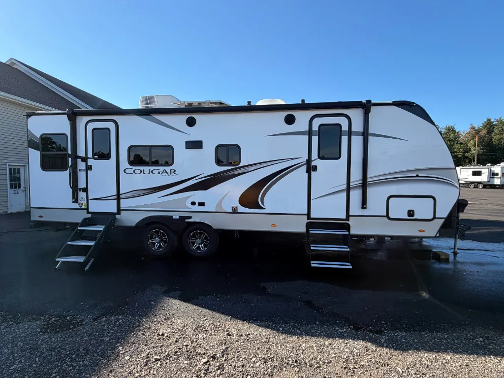 2022 Keystone Cougar Half-Ton 25RDS - Photo 4