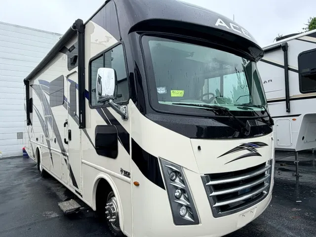 2022 Thor Motor Coach A.C.E 30.3 - Photo 2