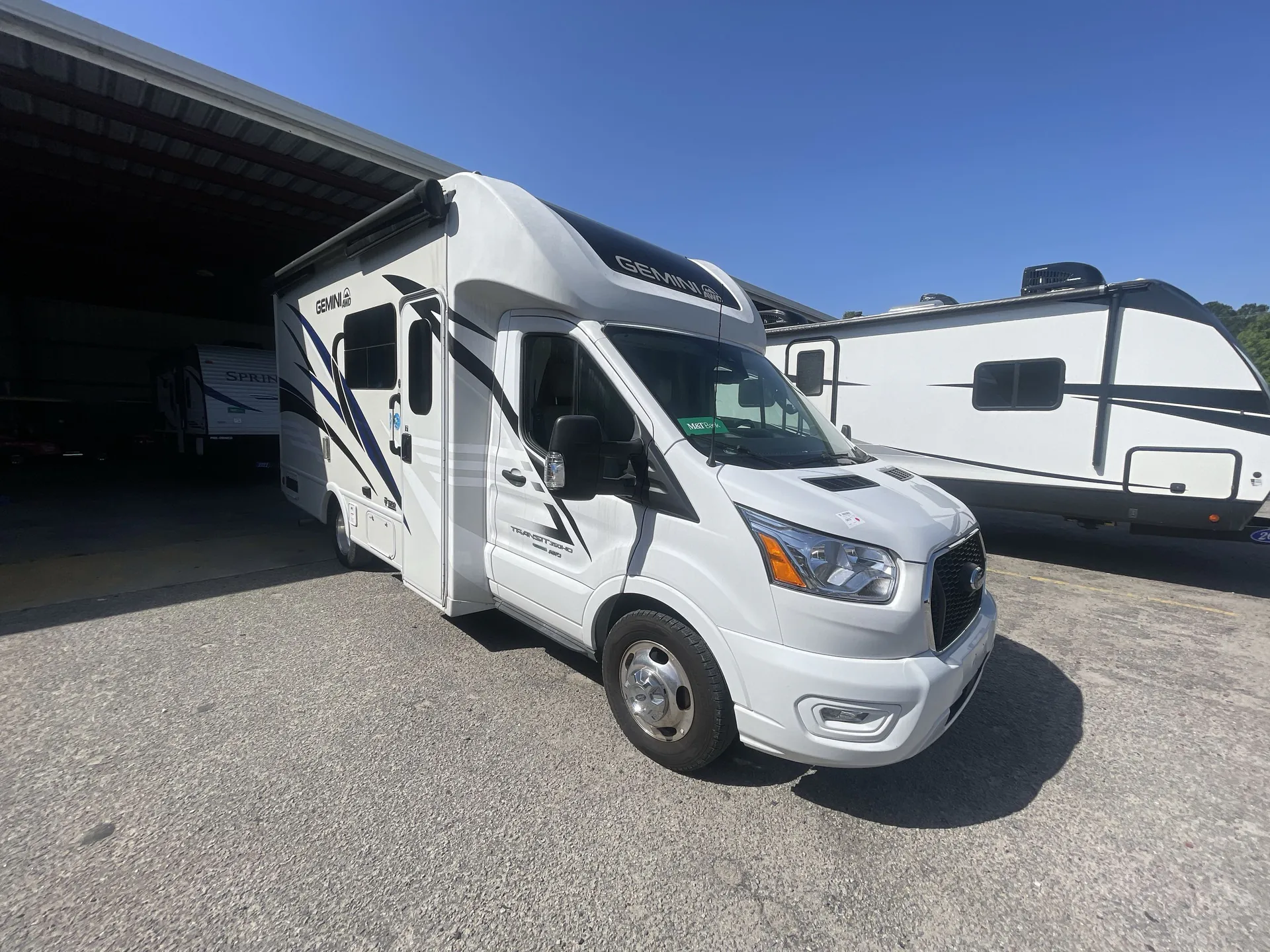 2023 Thor Motor Coach Gemini 23TW - Photo 2