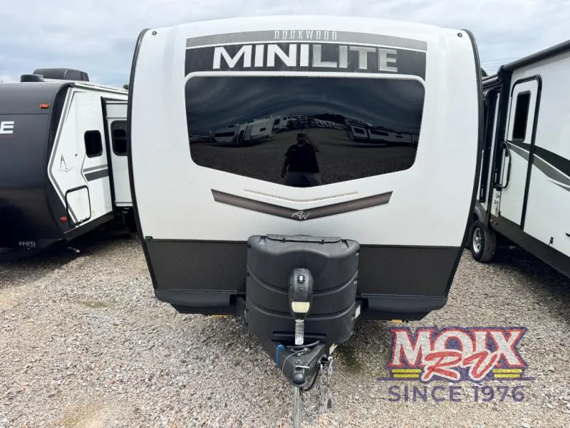 2023 Forest River Rockwood Mini Lite 2109S - Photo 3