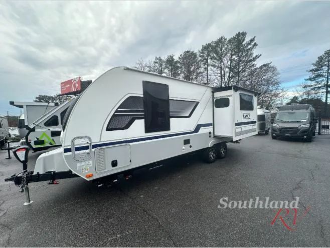 2022 Lance Lance Travel Trailers 2375 - Photo 4