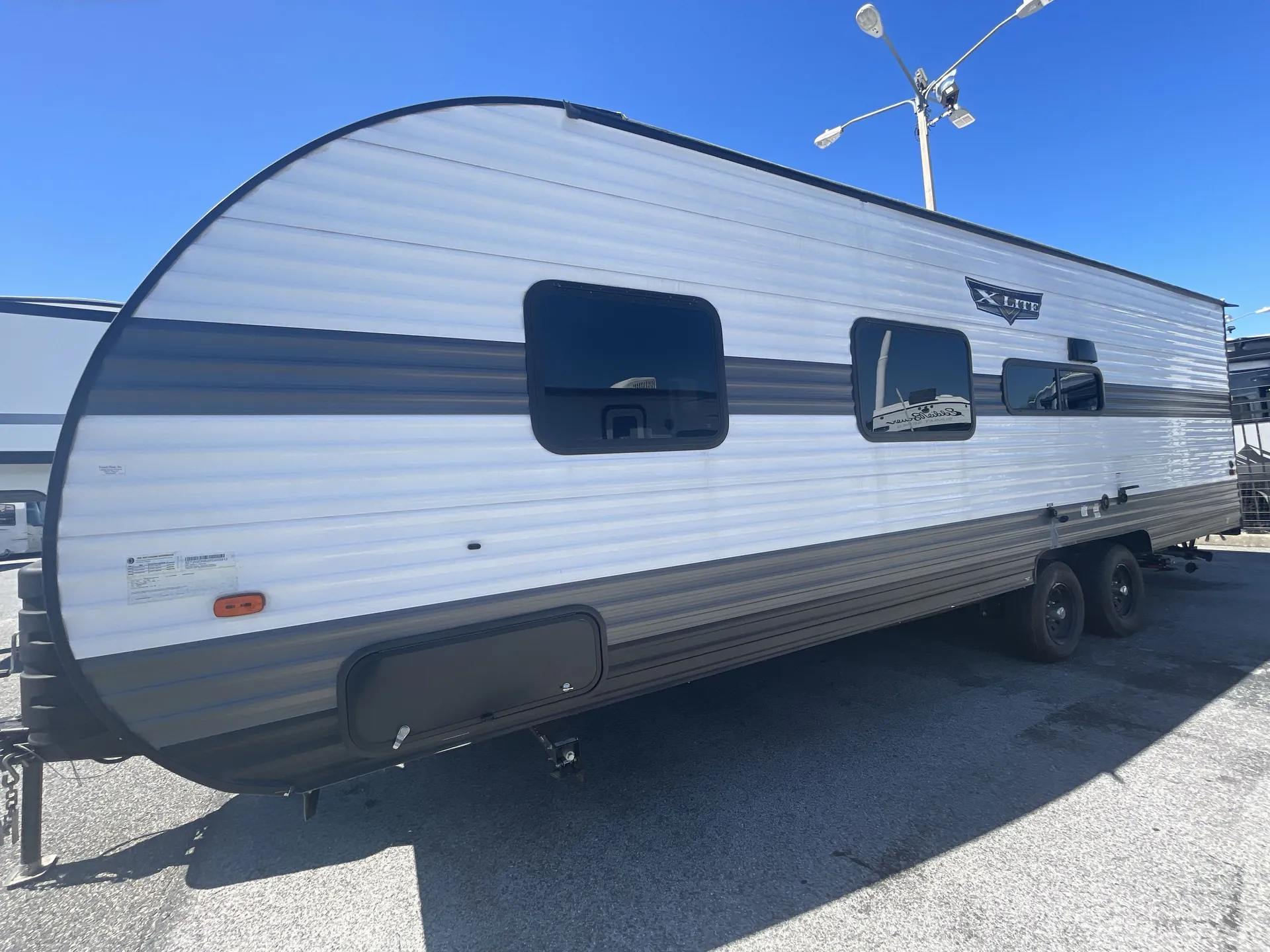 2023 Forest River Wildwood X-Lite 261BHXL — backside