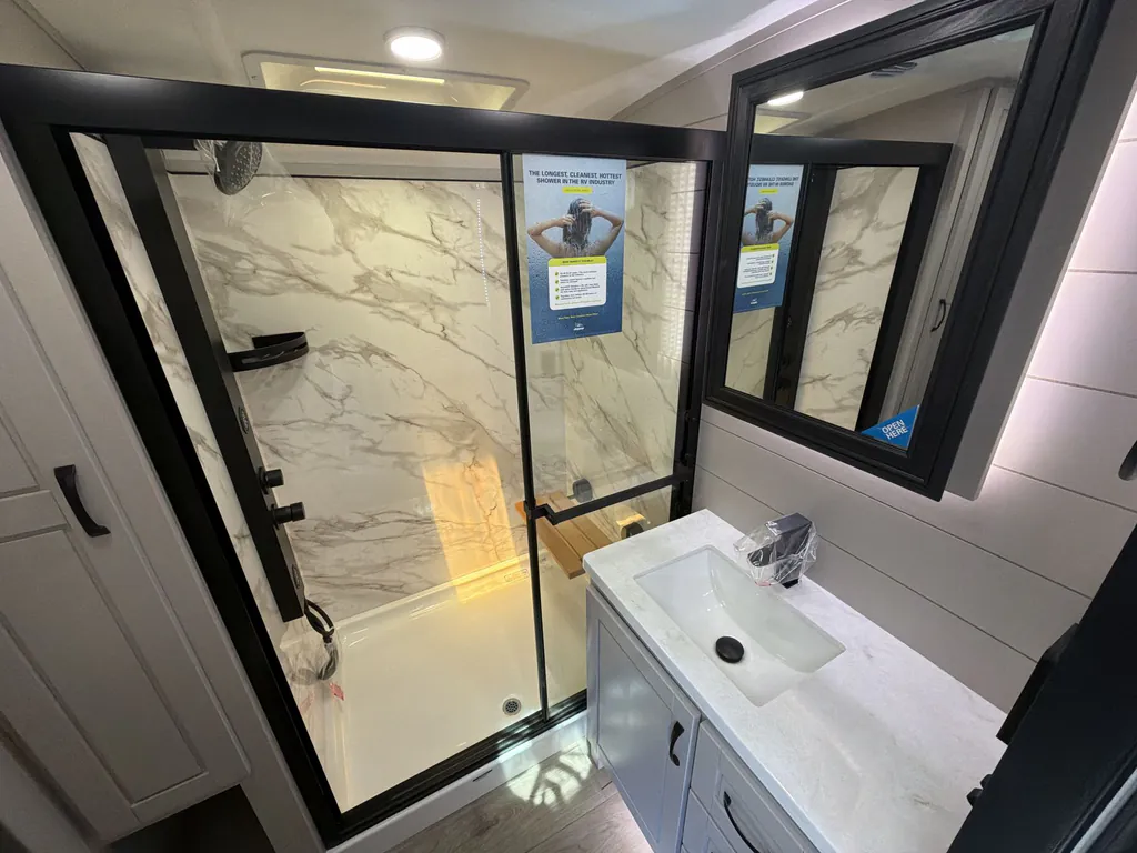 2026 Jayco North Point 395DSDB, Photos photo 20