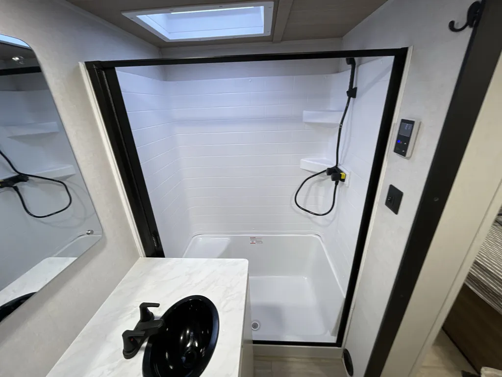 2026 Forest River Vibe Extreme Lite 2500FIK, Photos photo 18
