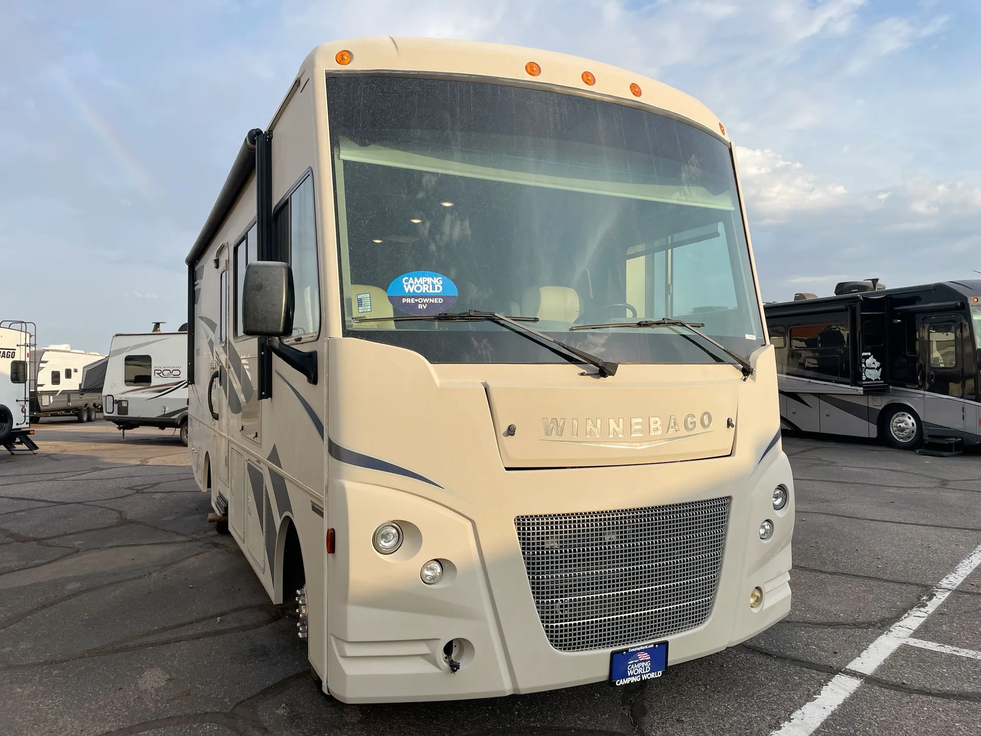 2018 Winnebago Vista 27P - Photo 2