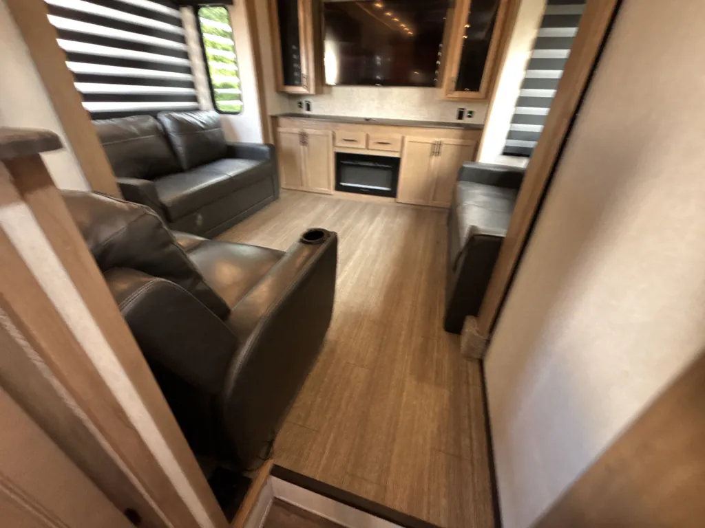 2023 Forest River Sabre 350RL, Photos photo 18