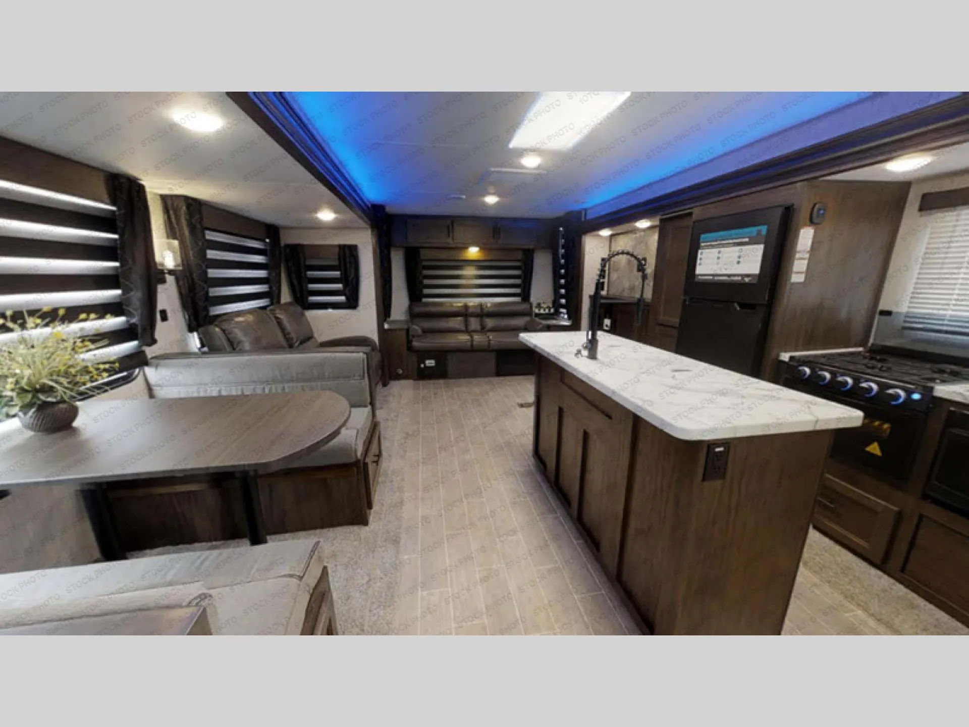 2021 Forest River Cherokee 274WK dealer photo 1 from Garland RV Sales