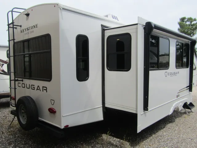 2026 Keystone Cougar Half-Ton 29RLP - Photo 3