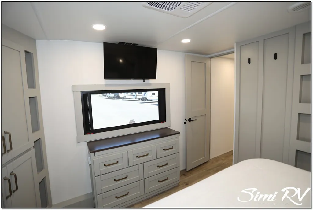 2026 Brinkley Model Z 3600, Photos photo 30