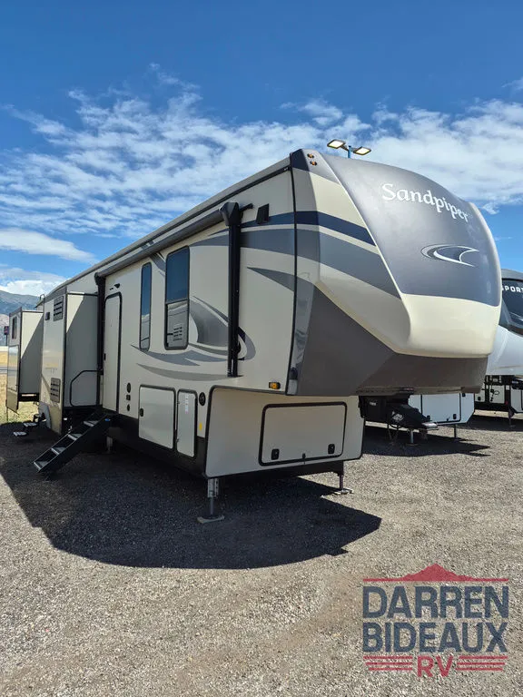 2021 Forest River Sandpiper 384QBOK - Photo 2