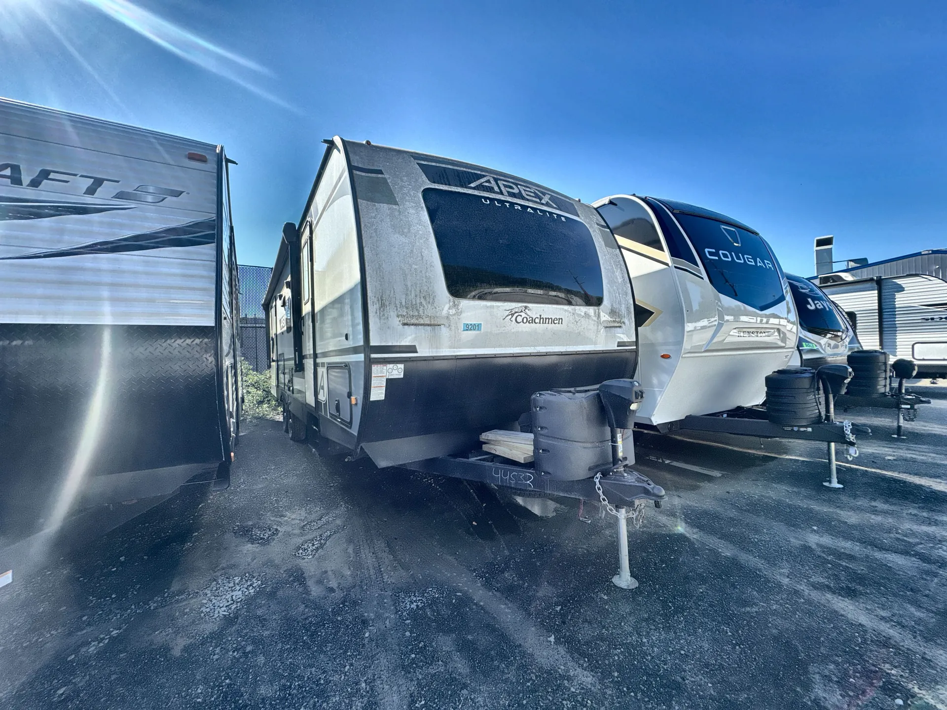 2022 Coachmen Apex 266BHS - Photo 2