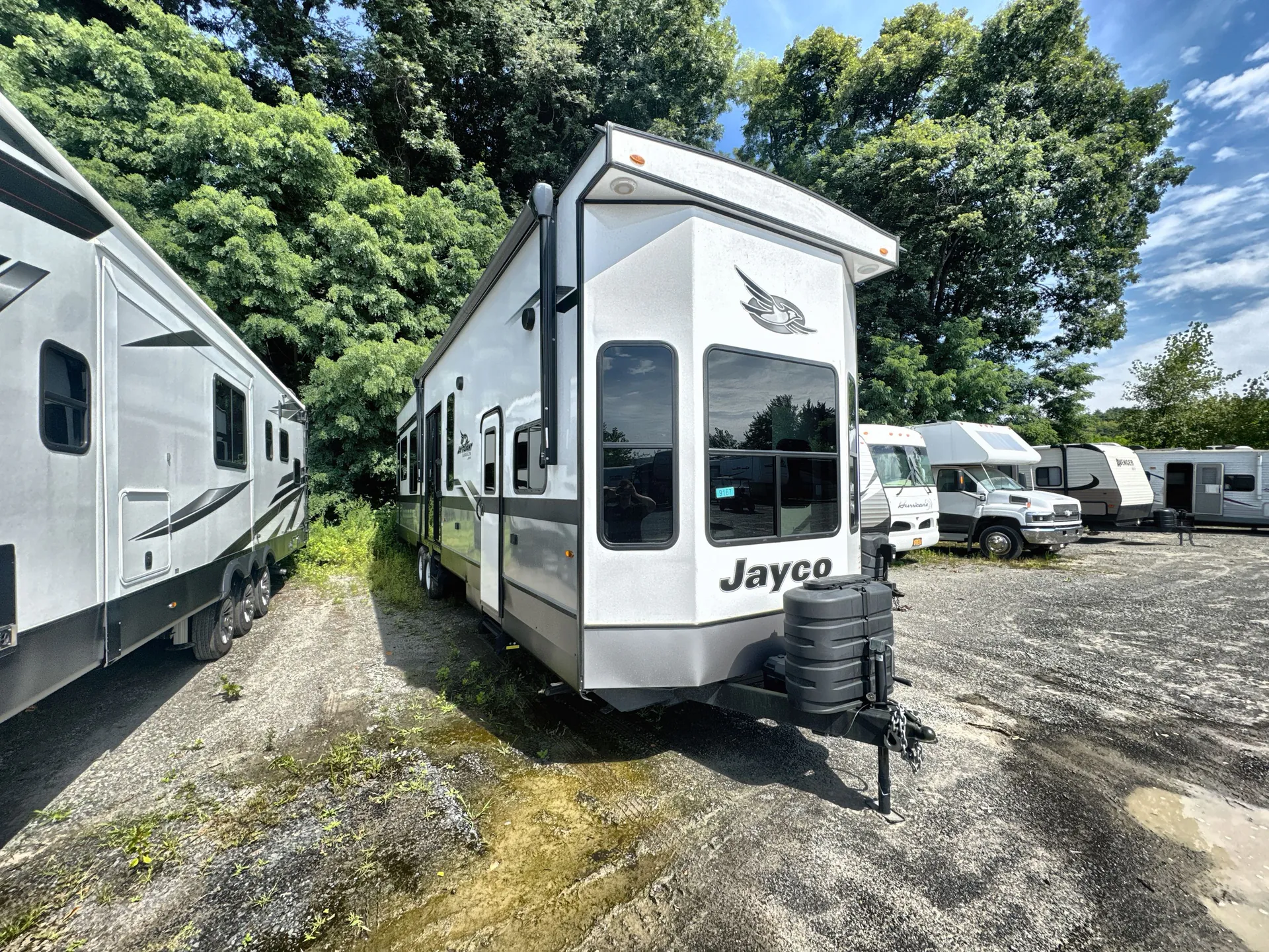 2024 Jayco Jay Flight Bungalow 40DLFT - Photo 2