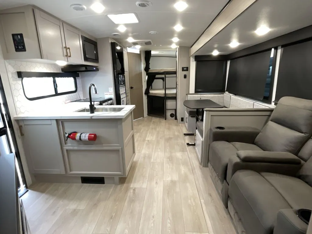 2027 Jayco Jay Feather 29BHB, Photos photo 3