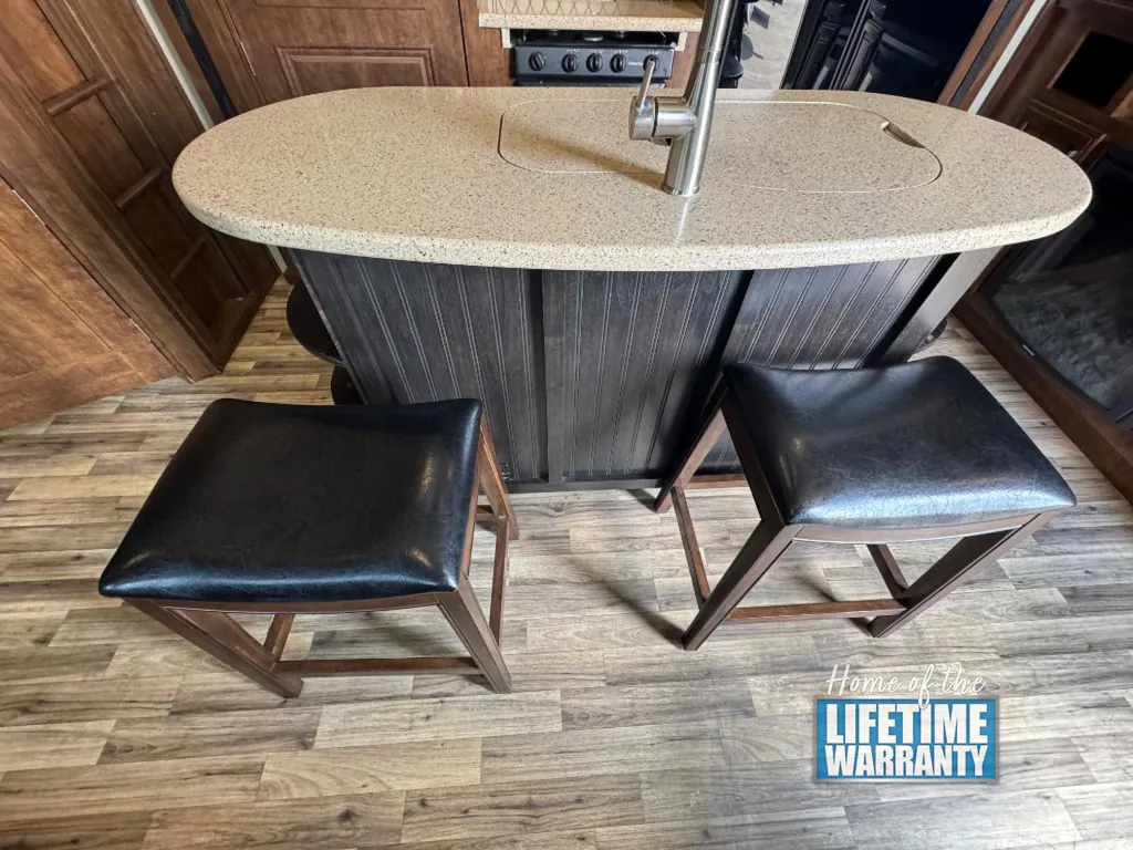 2017 Grand Design Momentum 397TH, Photos photo 27