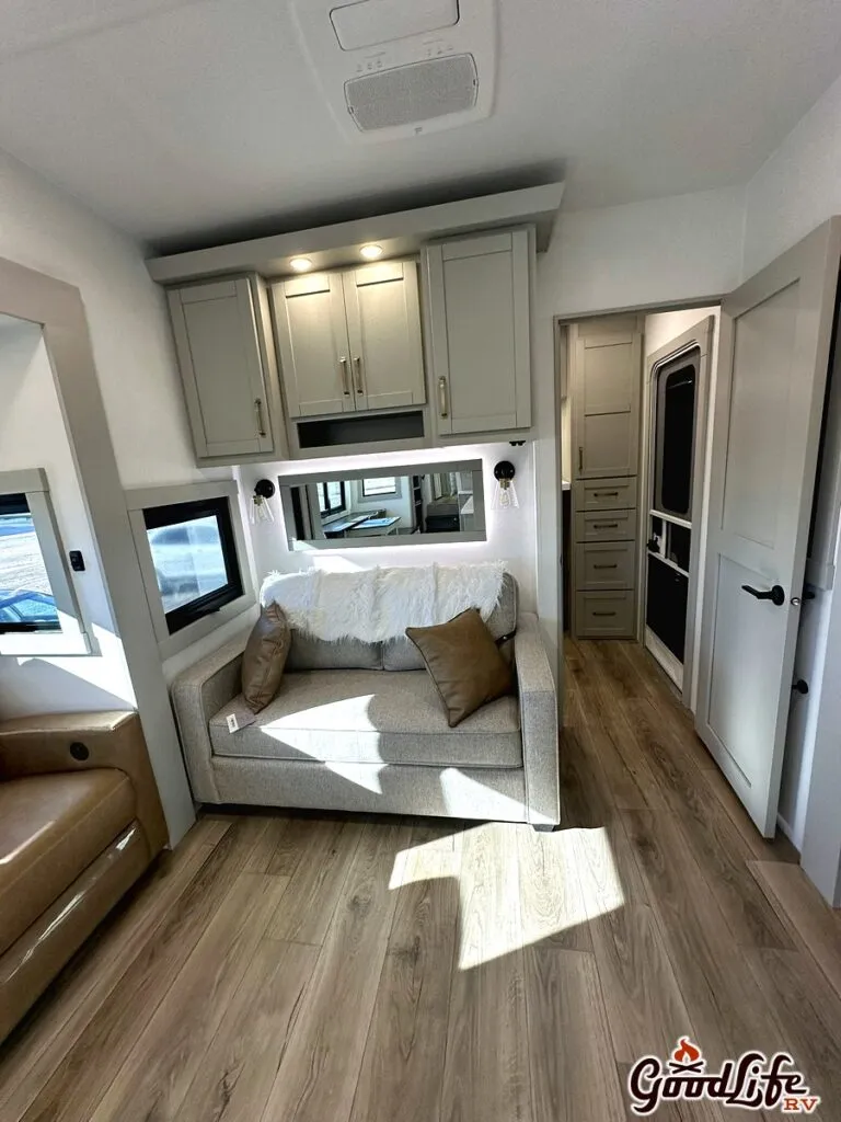 2026 Brinkley Model Z 3515, Photos photo 58
