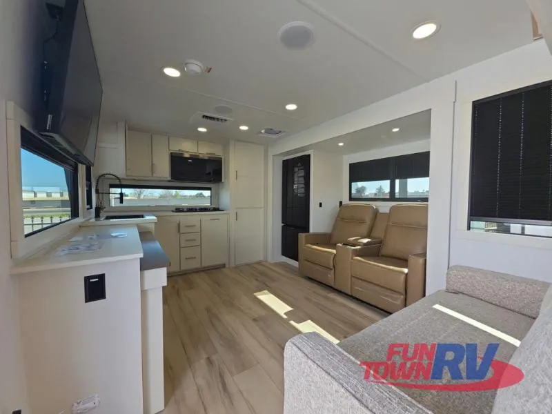 2026 Brinkley Model I 275 - Photo 4