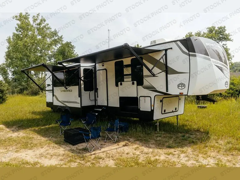 2026 Forest River Sandpiper 4002FB - Photo 2