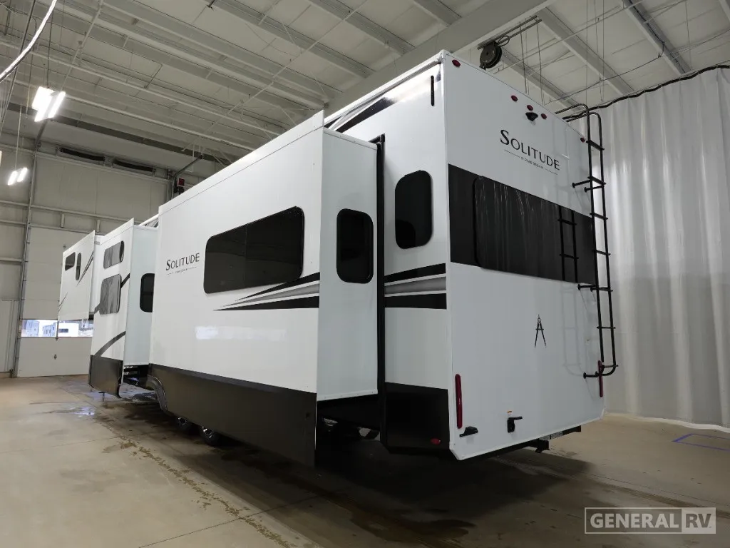 2025 Grand Design Solitude 388MBS - Photo 4