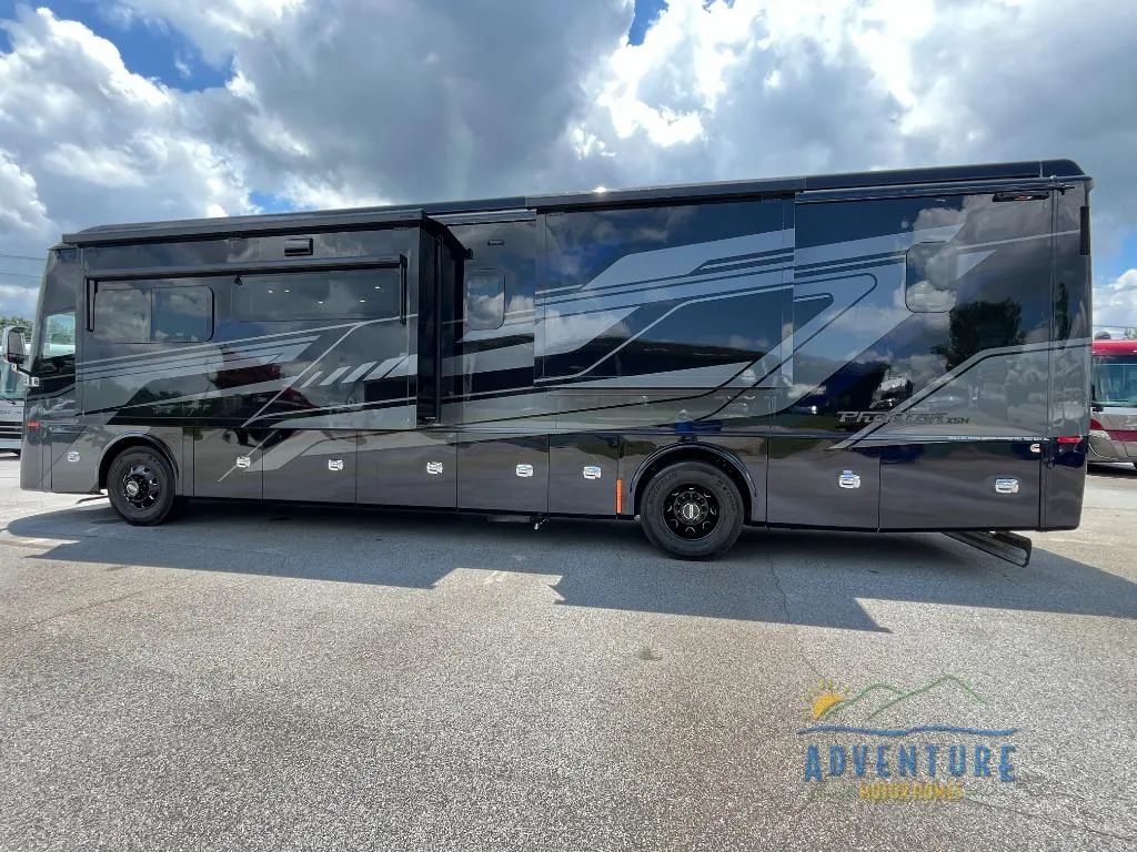2026 Tiffin Phaeton 40 IH - Photo 4