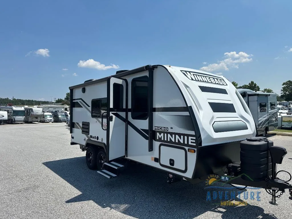 2024 Winnebago Micro Minnie 2108FBS - Photo 2