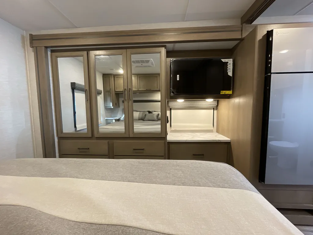 2026 Thor Motor Coach Freedom Traveler A29, Photos photo 12