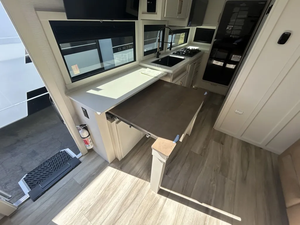 2026 Brinkley MODEL I 20X, Photos photo 16