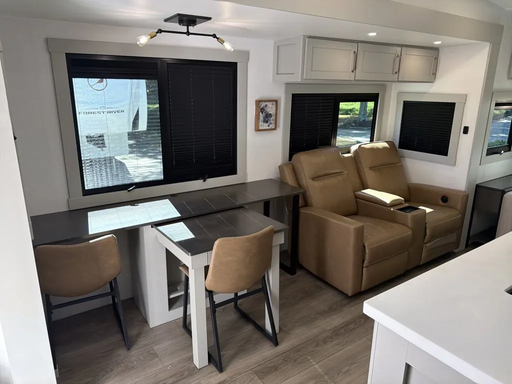 2025 Brinkley Model Z 3610, Photos photo 13