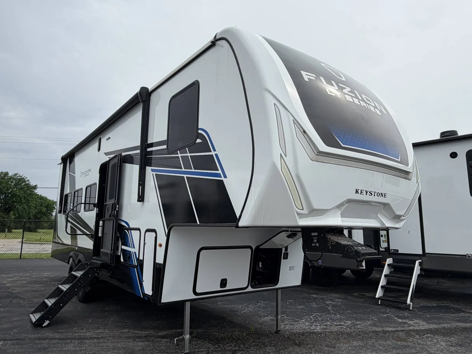 2026 Keystone IMPACT 321LT - Main photo
