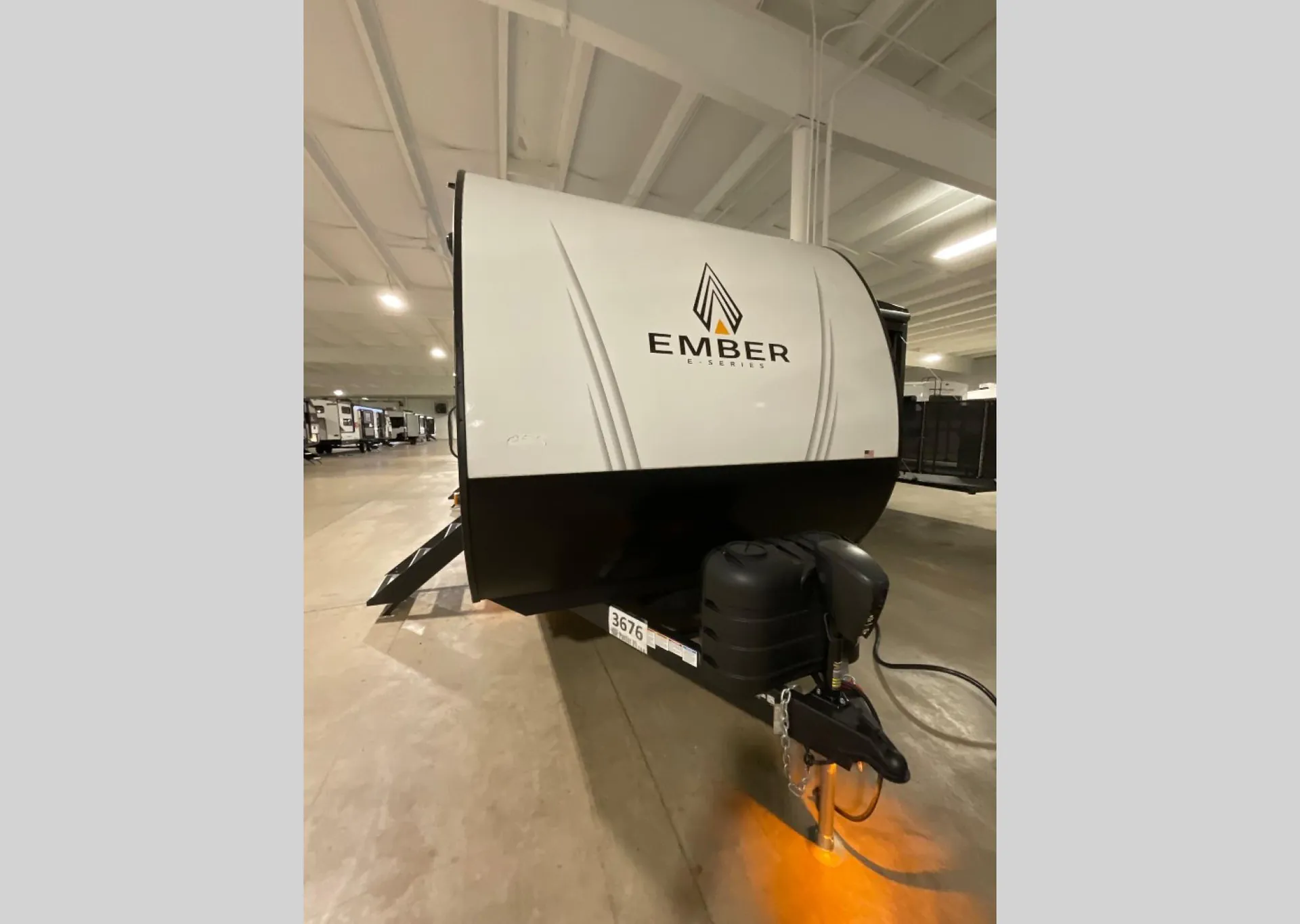2026 Ember RV E-Series 25RUD - Photo 4