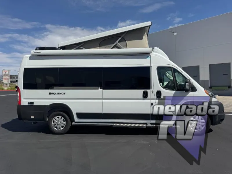 2023 Thor Motor Coach Sequence 20A - Photo 4