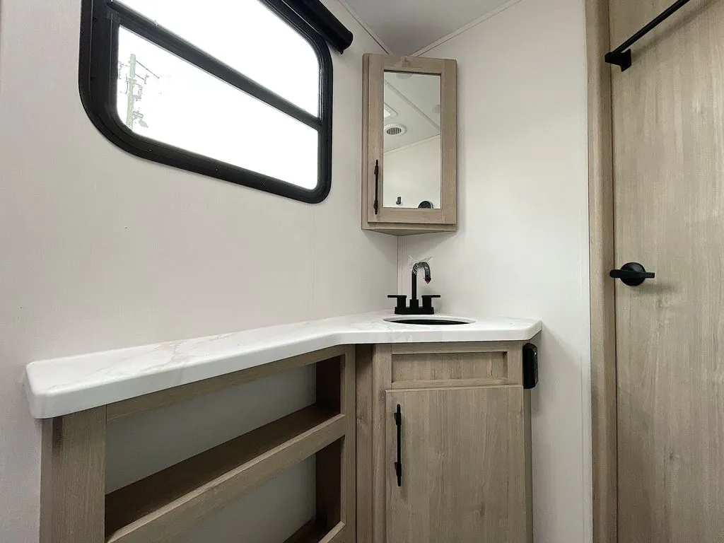 2026 Grand Design Imagine XLS 25DBE, Photos photo 31